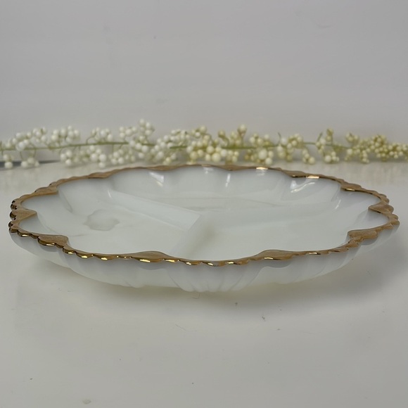 Milk Glass Gold Trim Divided Dish - Picture 3 of 6